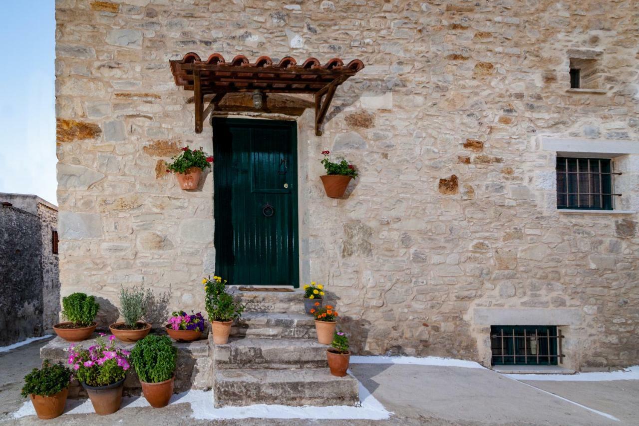 Aristidis'S Plouti Moires Guest House Exterior foto