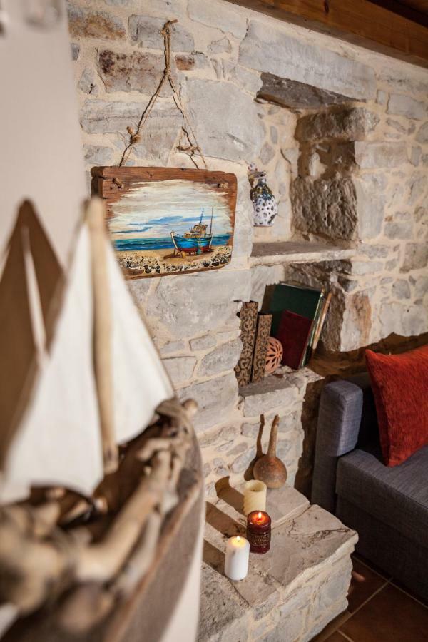 Aristidis'S Plouti Moires Guest House Exterior foto